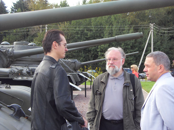 Владимир Чуров: «Меня  интересует история танкостроения…»