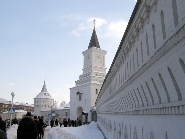 Николо-Угрешский Святые ворота